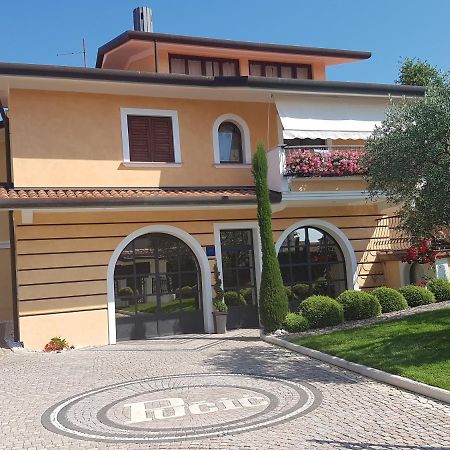 Apartmens Alenka Ровин Екстериор снимка